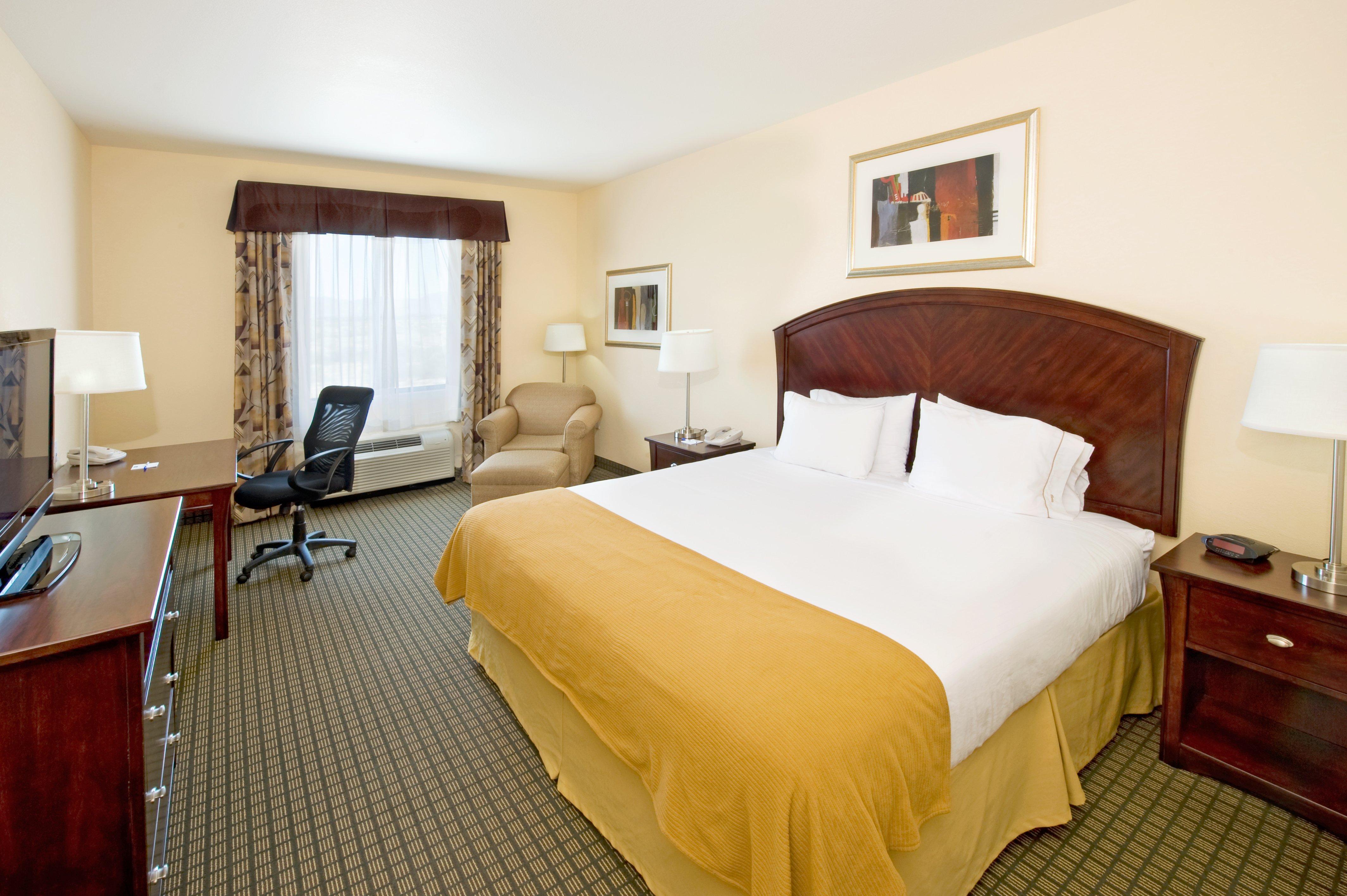 Holiday Inn Express & Suites Willcox Room photo