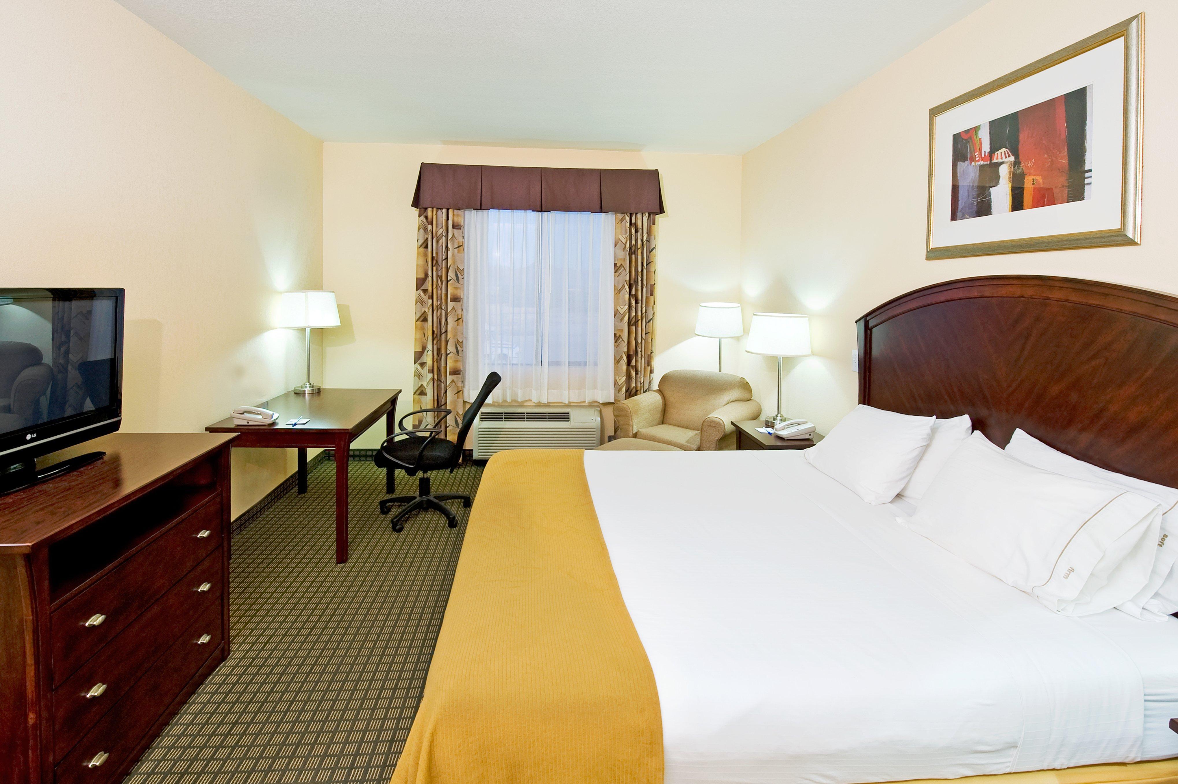 Holiday Inn Express & Suites Willcox Room photo