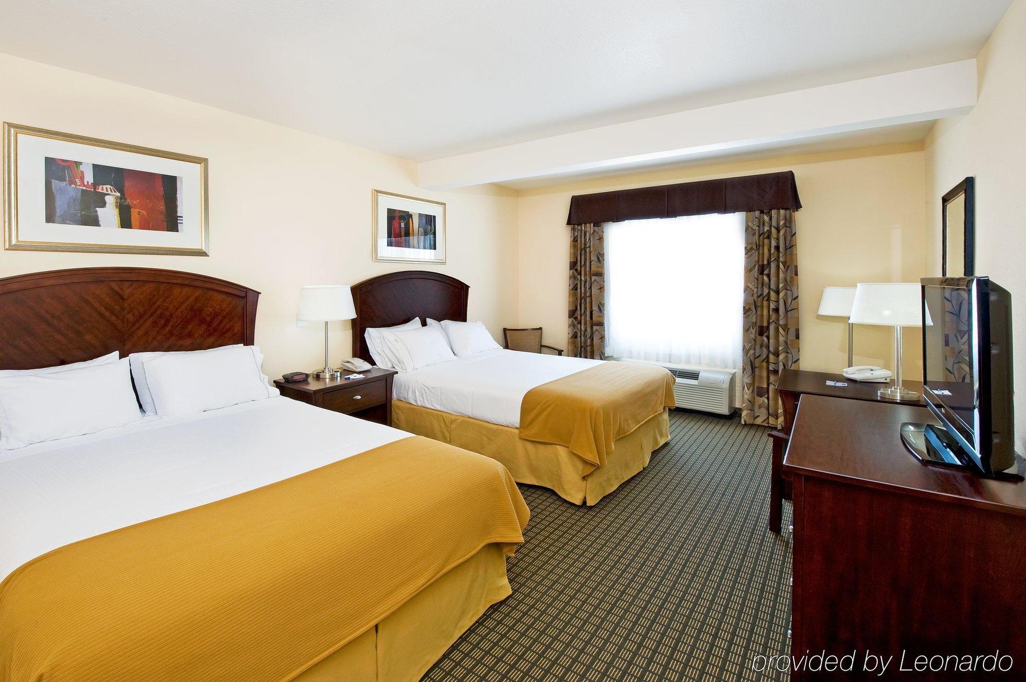 Holiday Inn Express & Suites Willcox Room photo